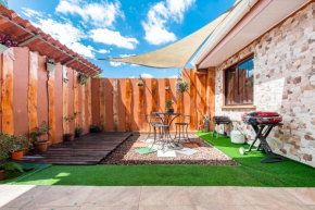 House in the Capital, access to everything